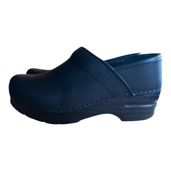 Dansko Clogs Women's Solid Black Leather Nurse Slip-Ons Size EU 35 US 5 - Picture 4 of 11